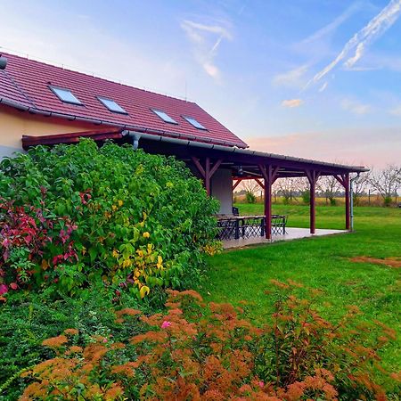Horpácsi Európa Pihenő Központ Hotel Exterior foto